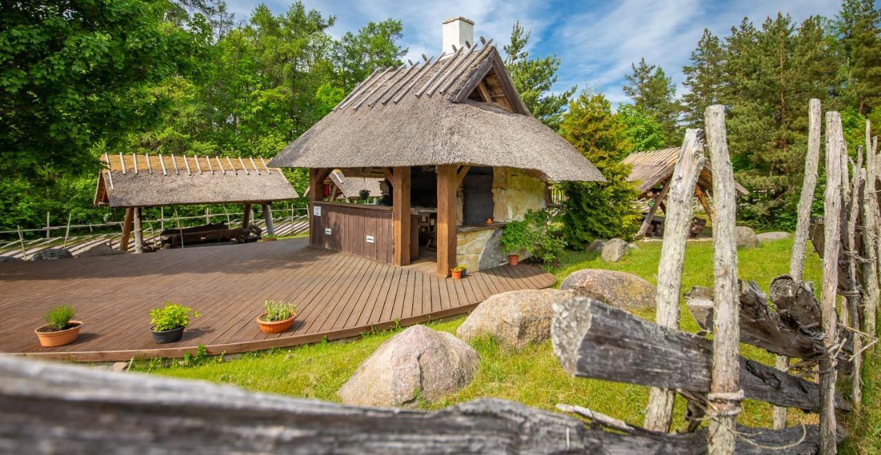Kassari Puhkekeskus Hotel Kaina Bagian luar foto